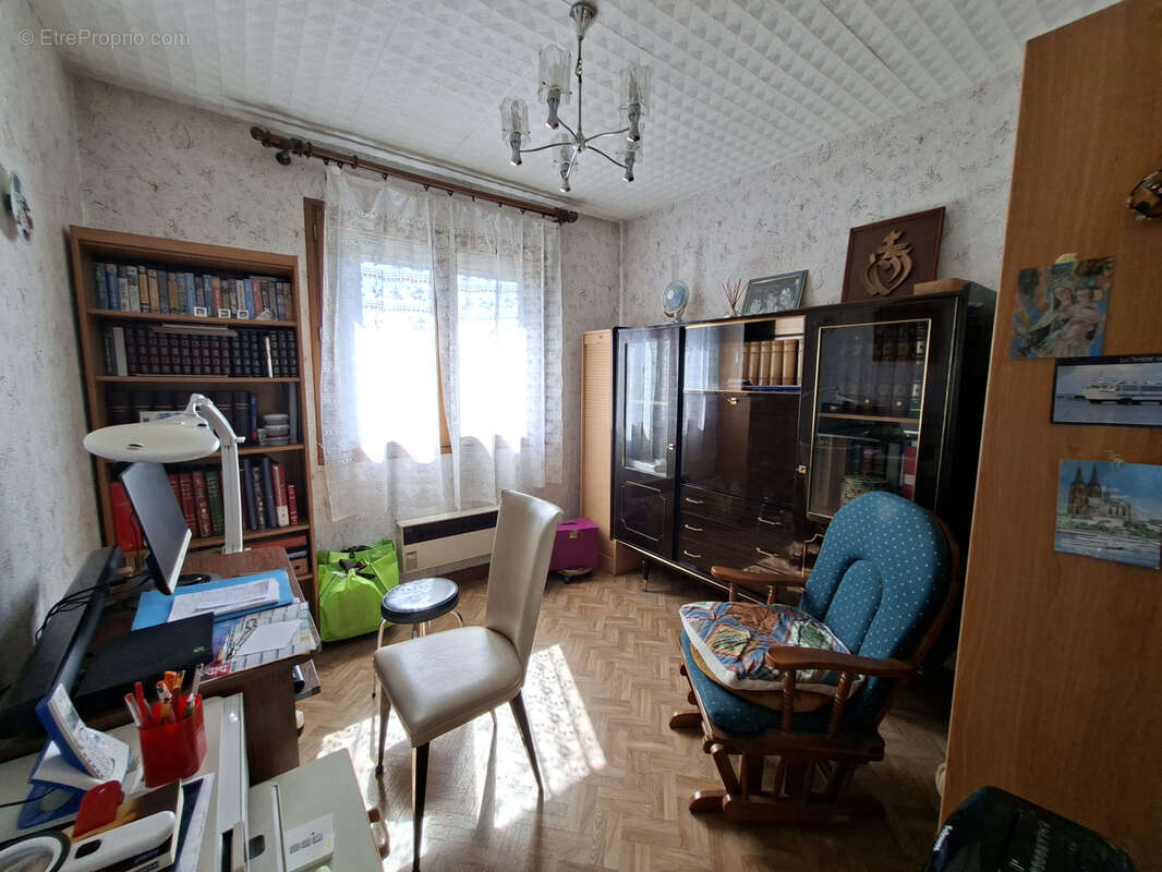 Maison à LE CENDRE