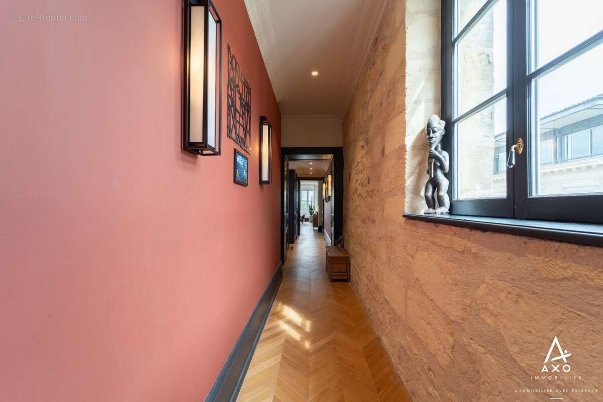 Appartement à BORDEAUX