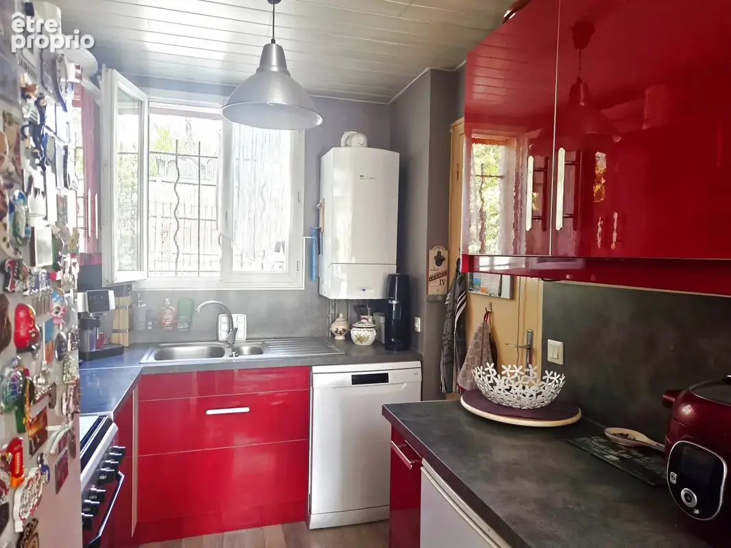 Charmante maison familiale en copropriété avec jardin privatif — Pierrefitte-sur-Seine (Centre-ville) - photo 3