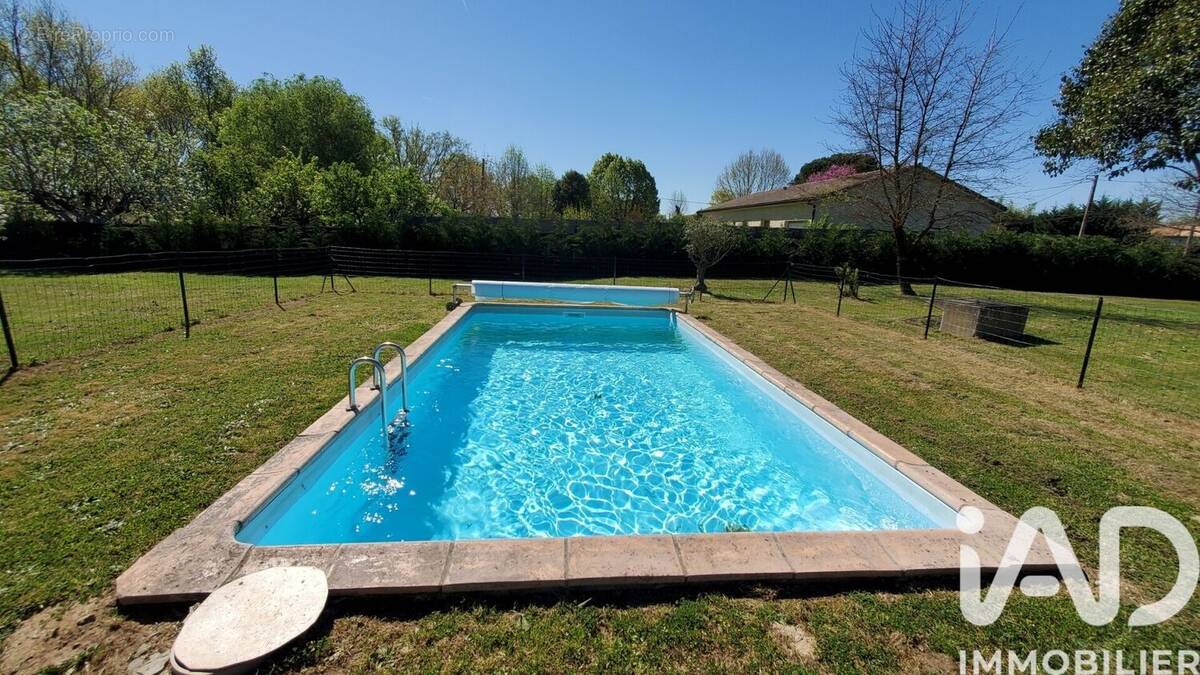 Photo 1 - Maison à CASTELSARRASIN