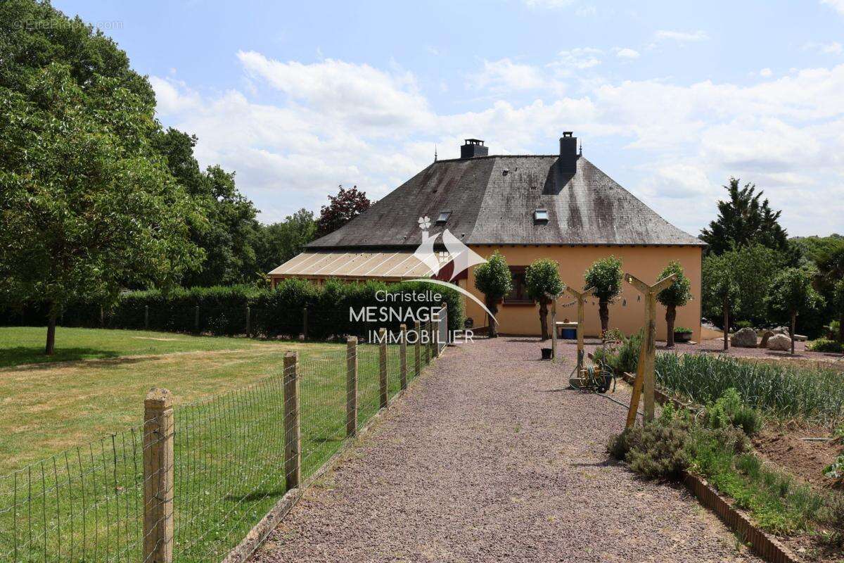 Maison à MEDREAC