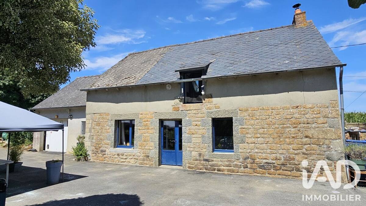 Photo 1 - Maison à LAURENAN