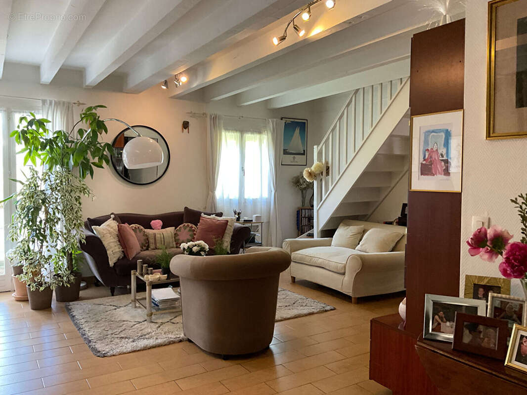 Maison à LE BLANC-MESNIL