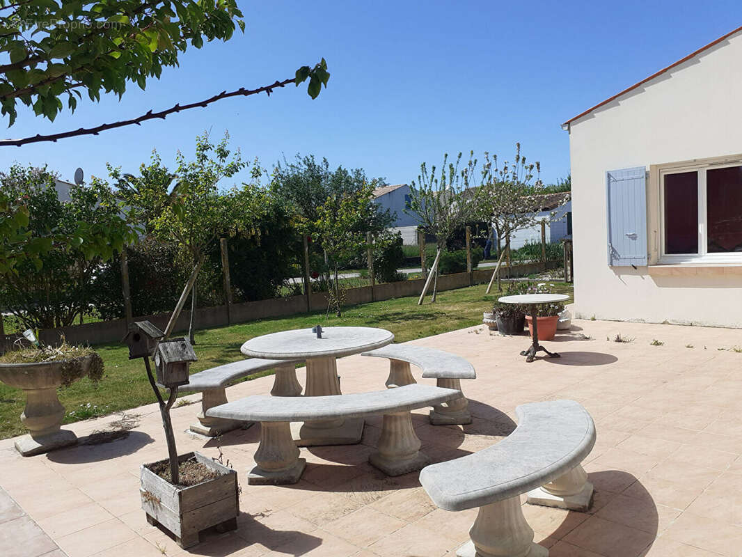 Maison Saint Georges d Oleron 5 pièces 117,70 m² hab. - photo 2