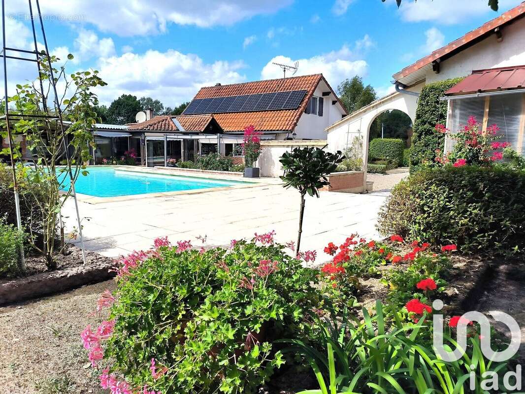 Photo 4 - Maison à TIZAC-DE-LAPOUYADE