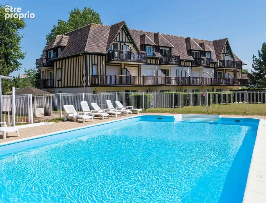 Appartement à VARAVILLE