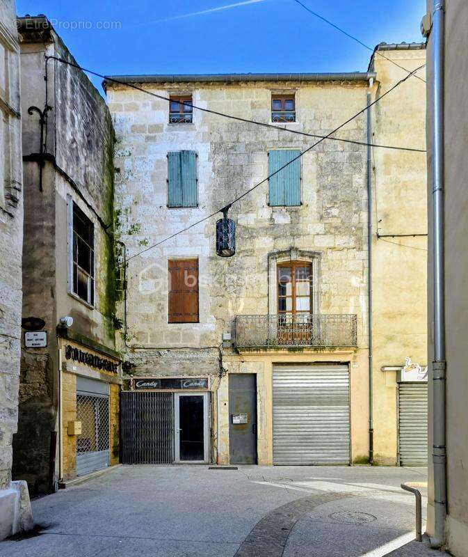 Appartement à LUNEL