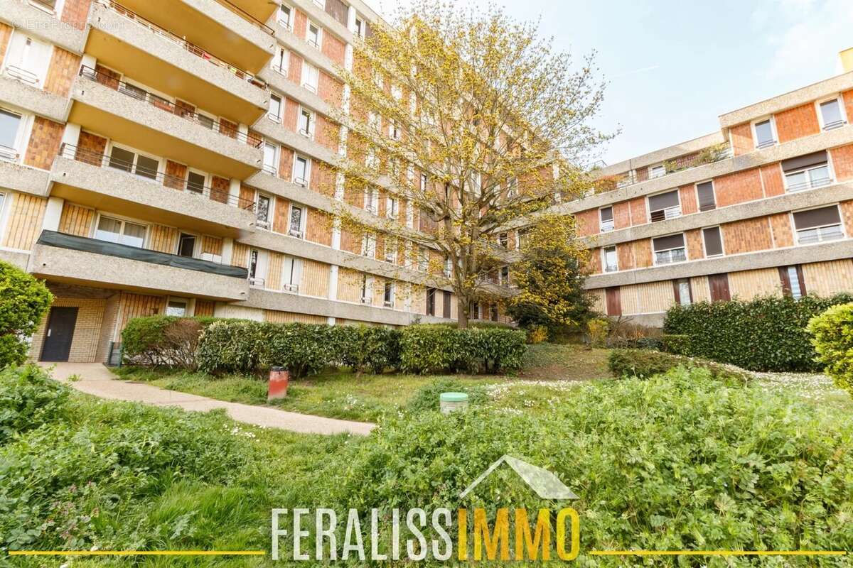 Appartement à ERAGNY