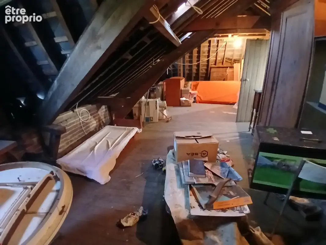 Grande Maison Familiale - Beau potentiel - photo 20
