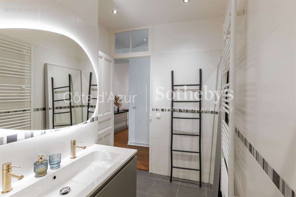Appartement de caractère au cœur du Vieux-Nice à deux pas de la Place Rossetti - photo 14