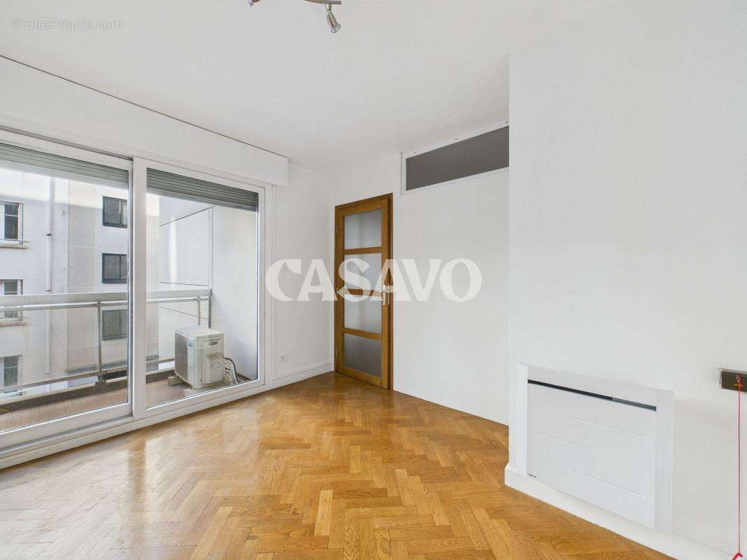Appartement à LYON-6E