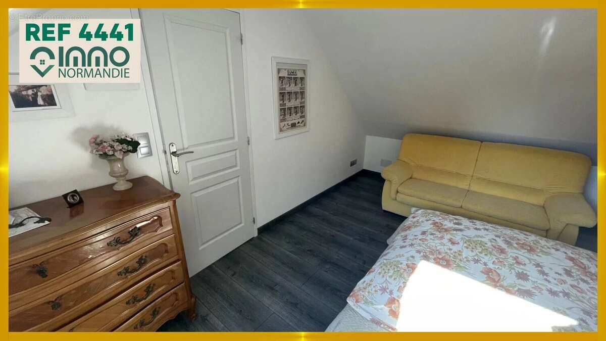 Maison à NASSANDRES