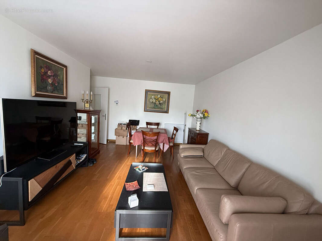 Appartement à NONANCOURT