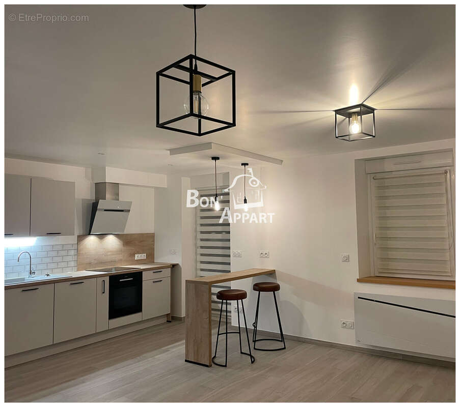 Appartement à LEXY