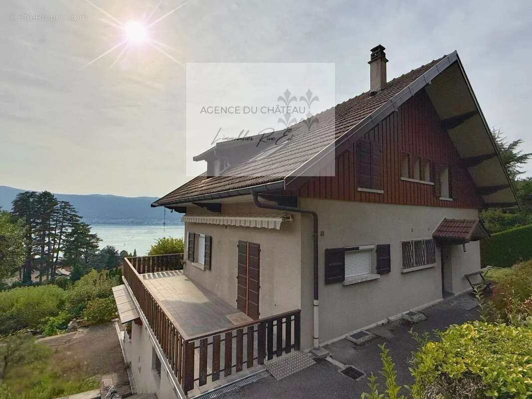 Maison à VEYRIER-DU-LAC