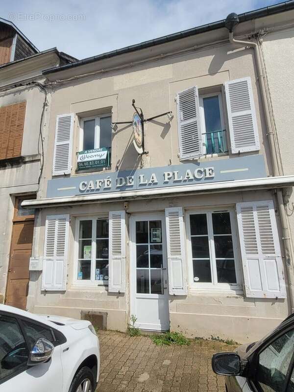 Appartement à BAZEILLES