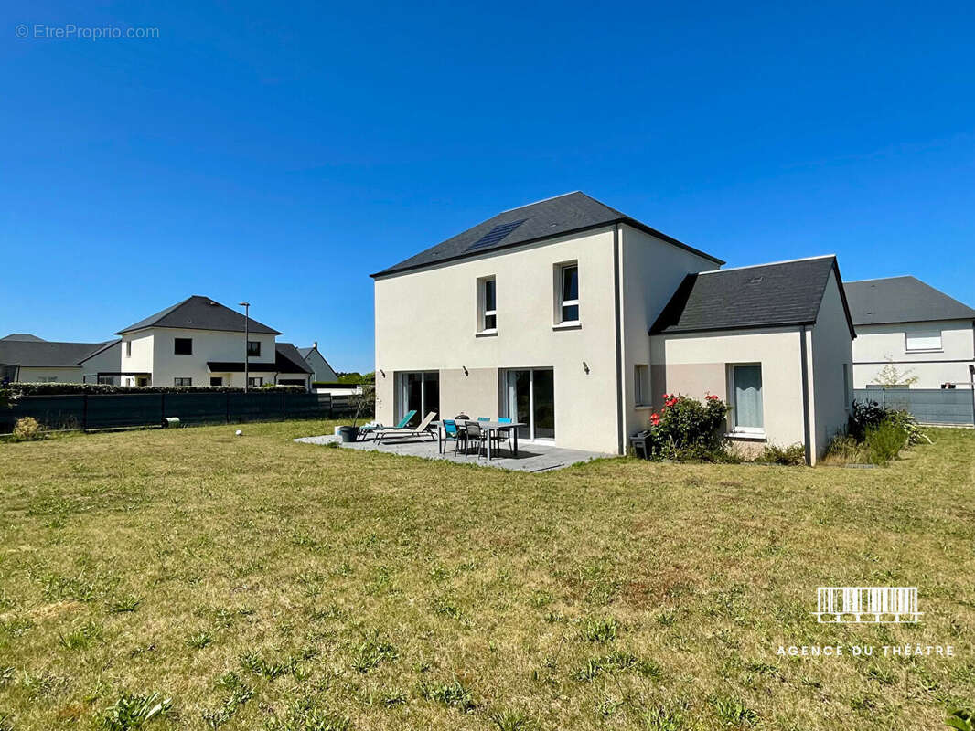 Maison à COURSEULLES-SUR-MER