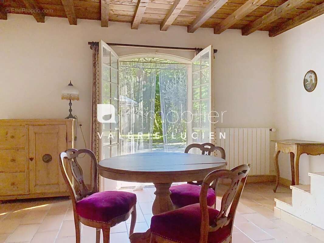 Maison de charme à faire renaître - photo 4