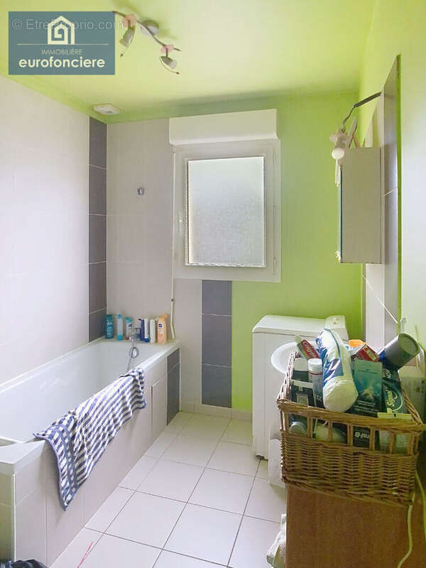 Maison à AIX-EN-OTHE