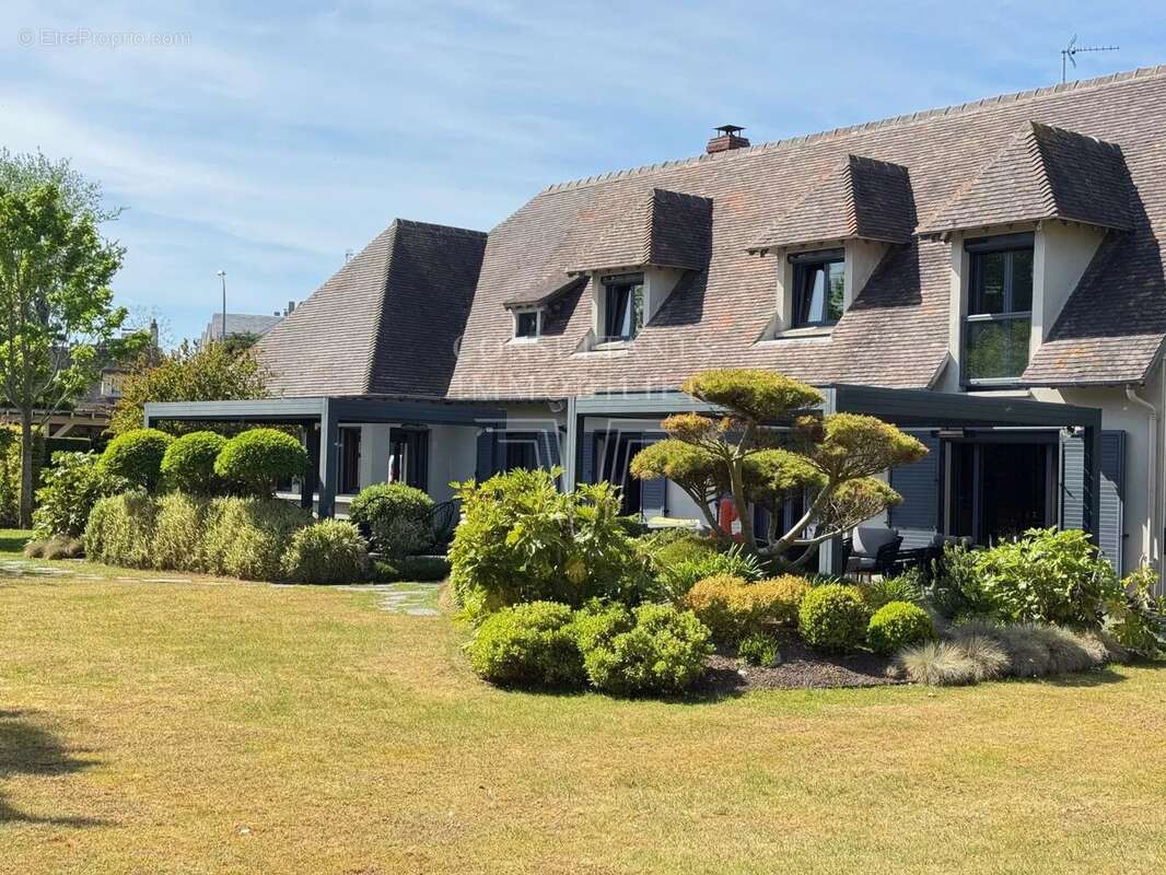 Tourgeville plage-maison 6 chambres- piscine - photo 27
