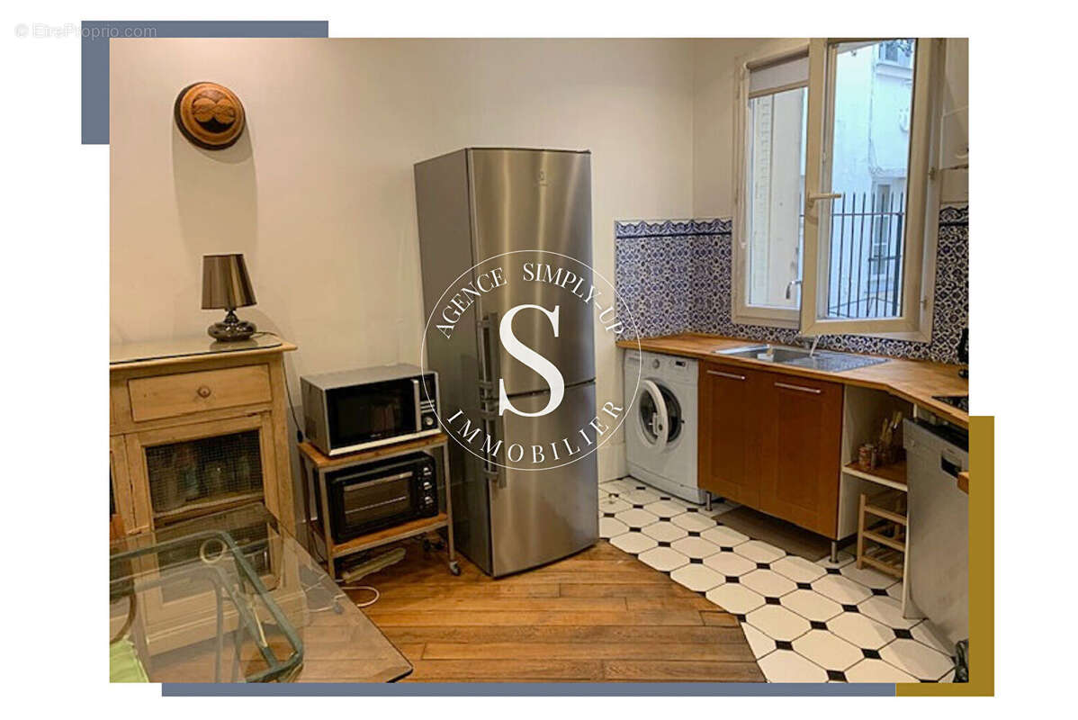 Appartement à PARIS-18E