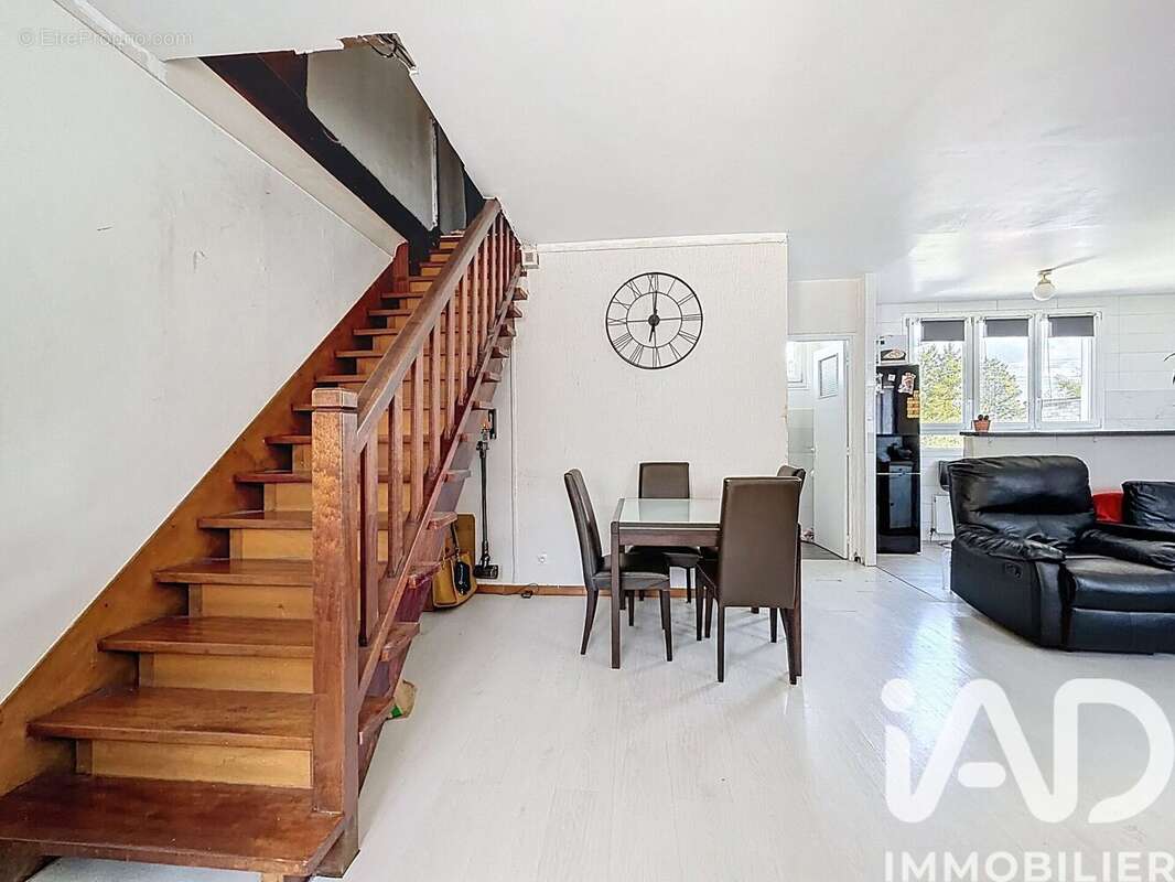 Photo 4 - Maison à VILLENEUVE-LE-ROI