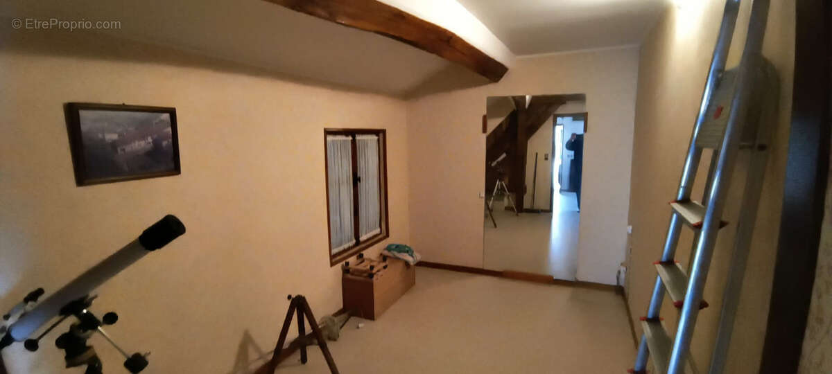 Maison à LORMES