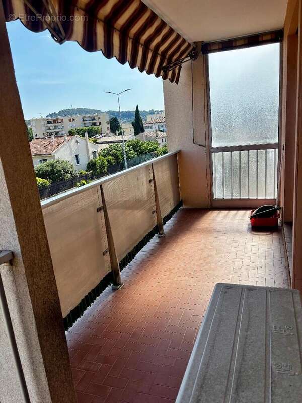   - Appartement à DRAGUIGNAN