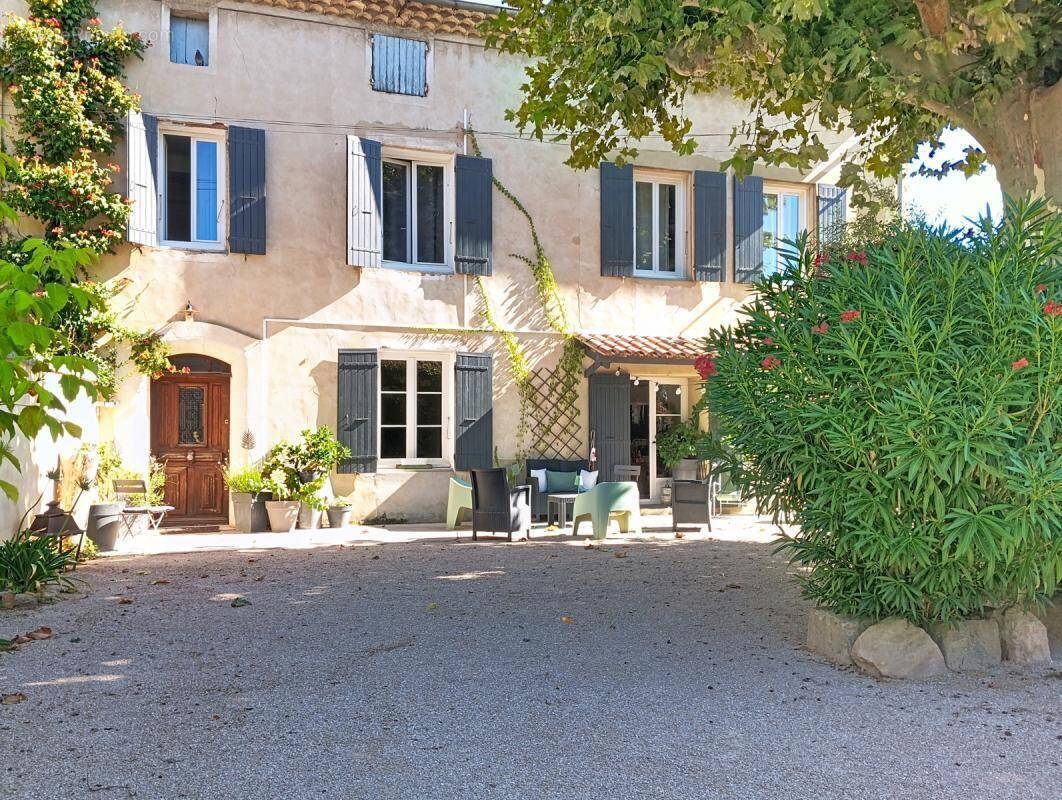 Maison à JONQUIERES