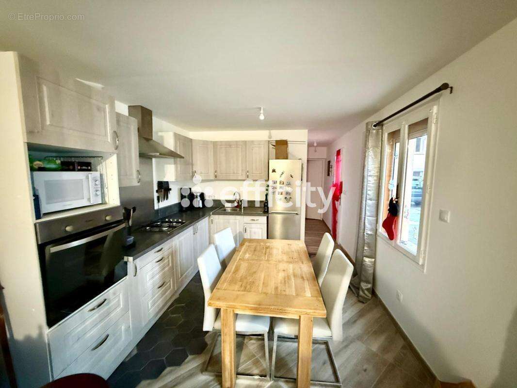 Maison à BAILLEUL-SUR-THERAIN
