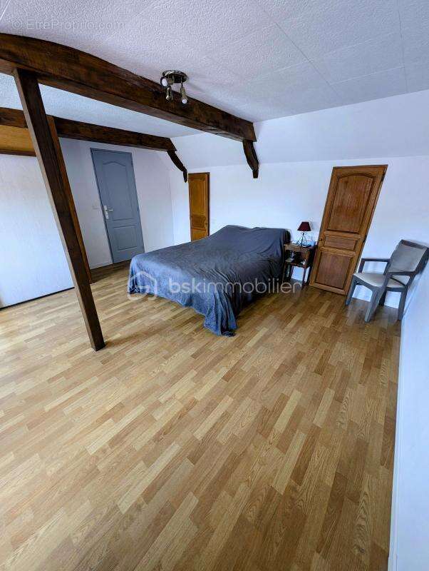 Maison à HANGEST-EN-SANTERRE