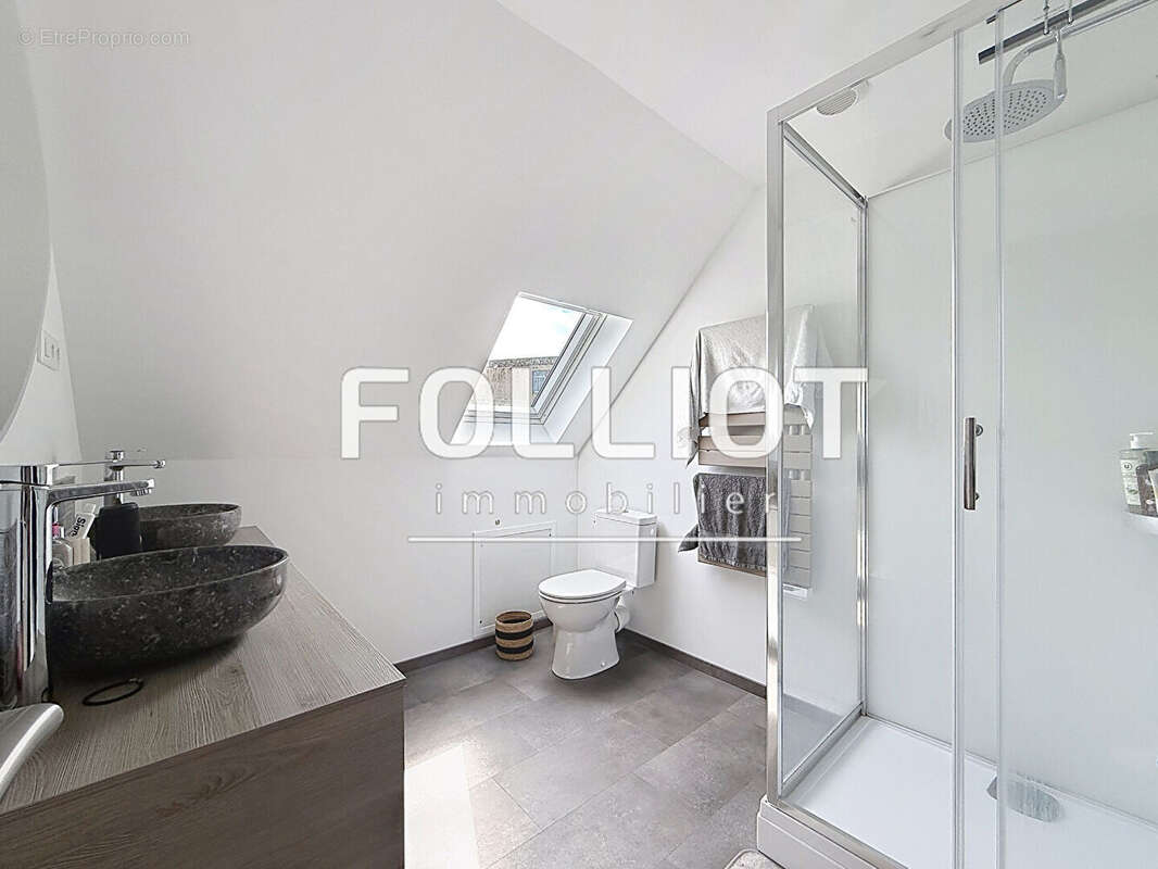 A VENDRE Maison Brehal 6 pièce(s) 4 chambres - photo 12