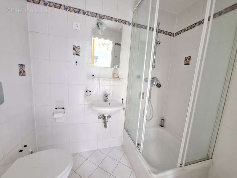 Maison à LA CELLE-SAINT-CLOUD