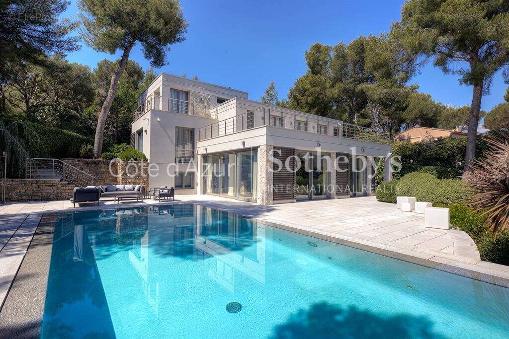 Maison à SAINT-JEAN-CAP-FERRAT