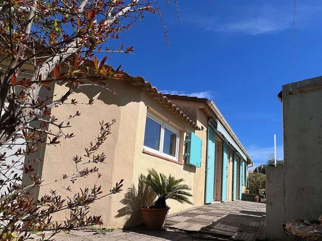 Maison à LA LONDE-LES-MAURES