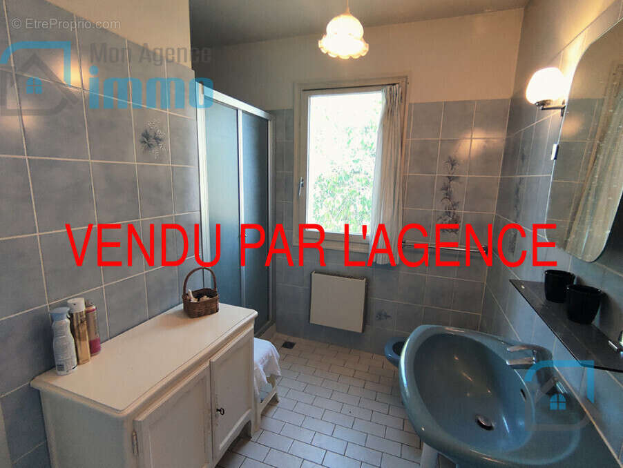 Maison à MEHUN-SUR-YEVRE