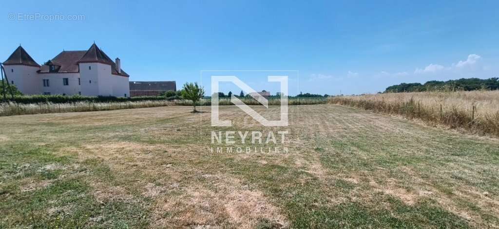 Maison rénovée DPE B – 2 chambres – Terrain clos de 2 462 m² – Saint-Martin-en-Bresse - photo 3
