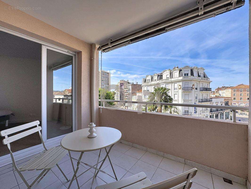 Appartement à SAINT-RAPHAEL