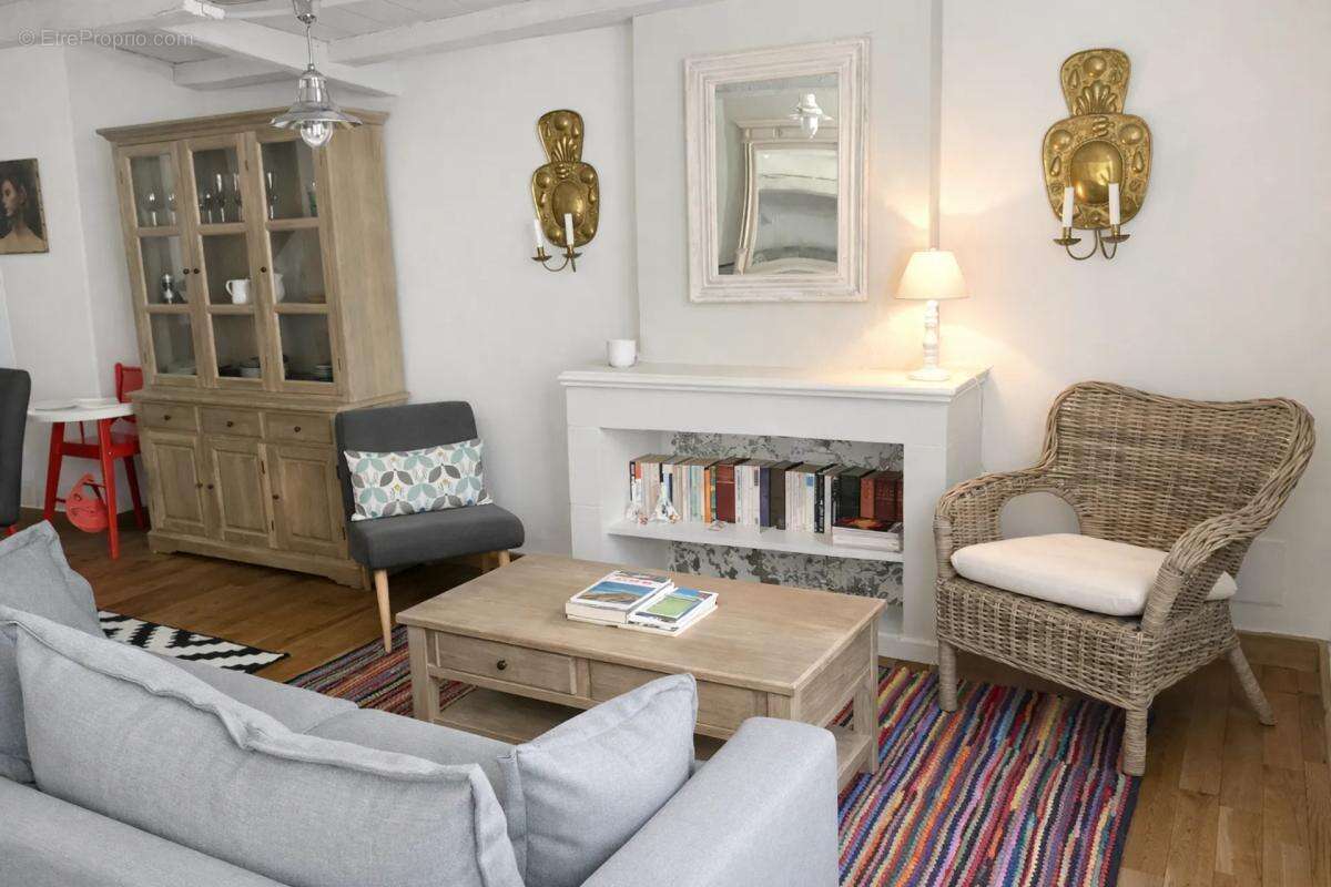 Appartement à SAINT-MARTIN-DE-RE