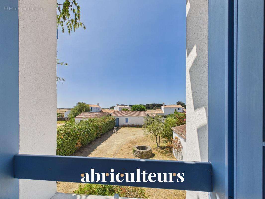 Maison familiale de 7 chambres en vente à Noirmoutier-en-l’Île (85330) - photo 18