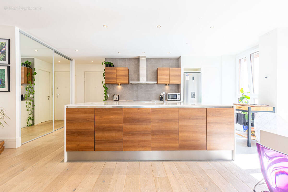 Agence immobiliere laforet - exclusivite -  annecy centre-ville - "ficus" - magnifique appartement t4 haut-de-gamme de 119.69m²  - photo 4