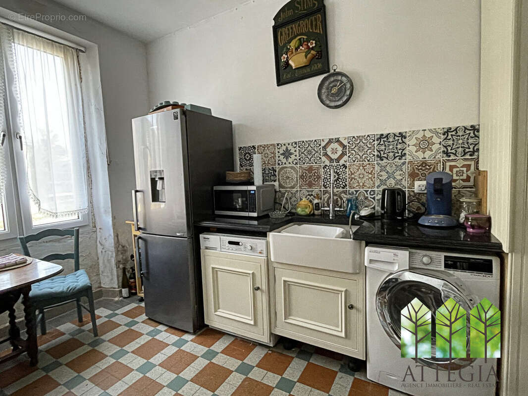 Maison à CHATELUS-MALVALEIX