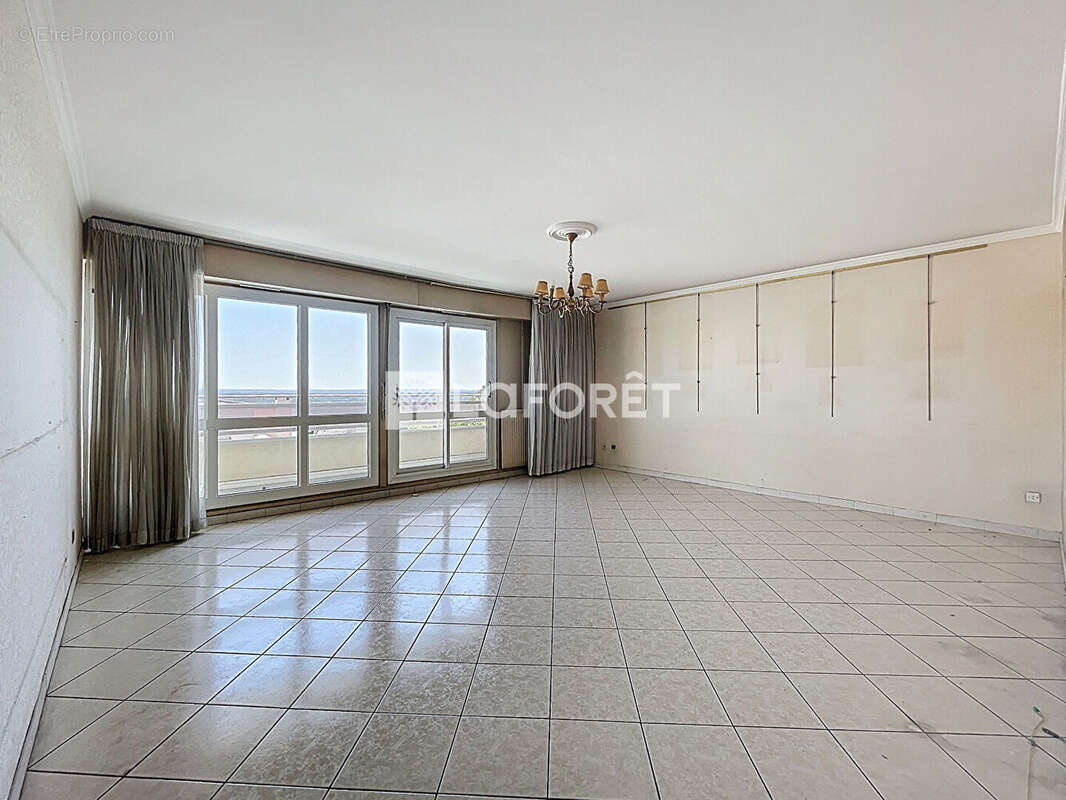 Appartement à RILLIEUX-LA-PAPE