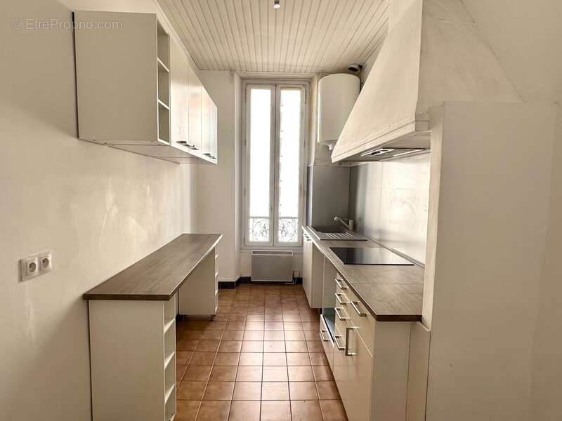 Appartement à MARSEILLE-7E