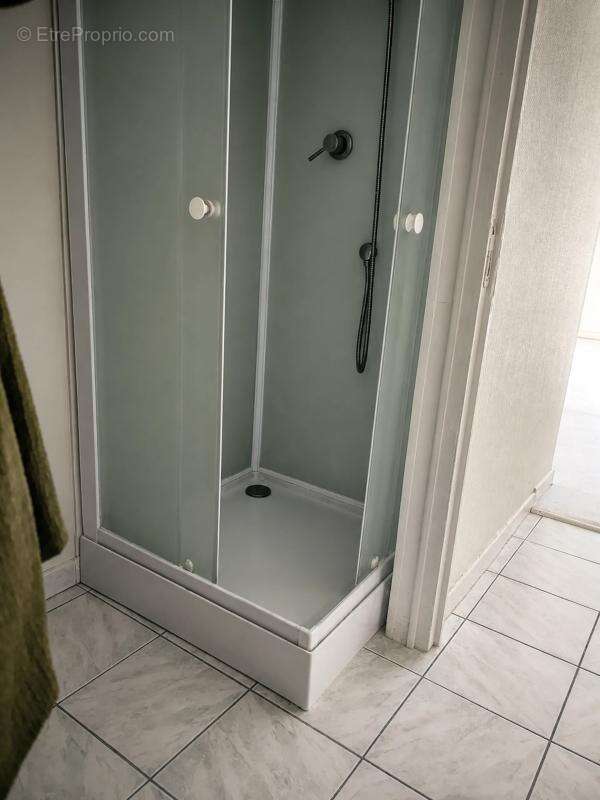 Immeuble de Rapport de 150m2 loué - 7 pièces à Douai - photo 9