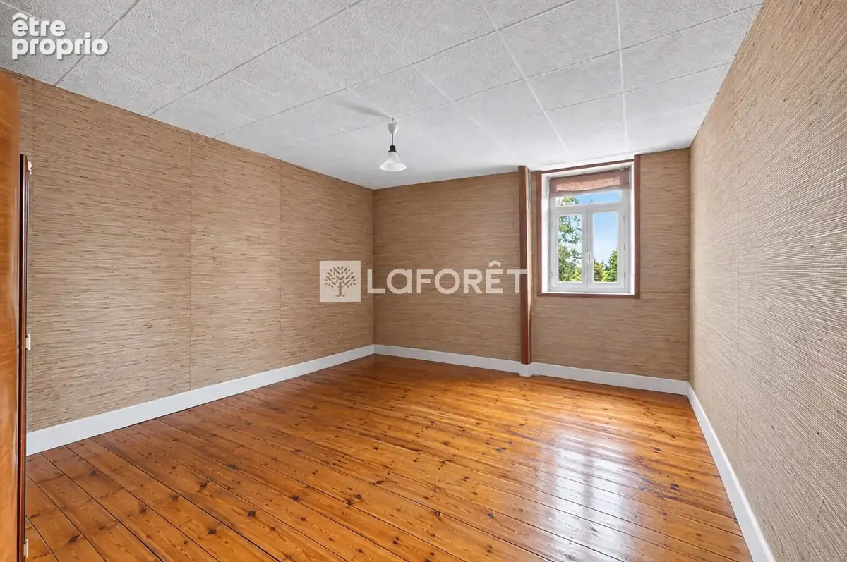 Maison de maître - 230m² habitable + 40m² aménageable - DOUAI - photo 18