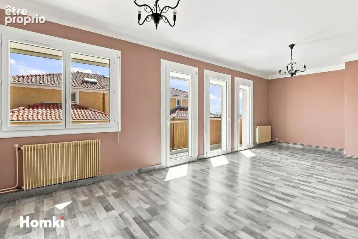 Appartement T4 de 80 m² à Béziers 34500, Rue Ferdinand de Lesseps - photo 3