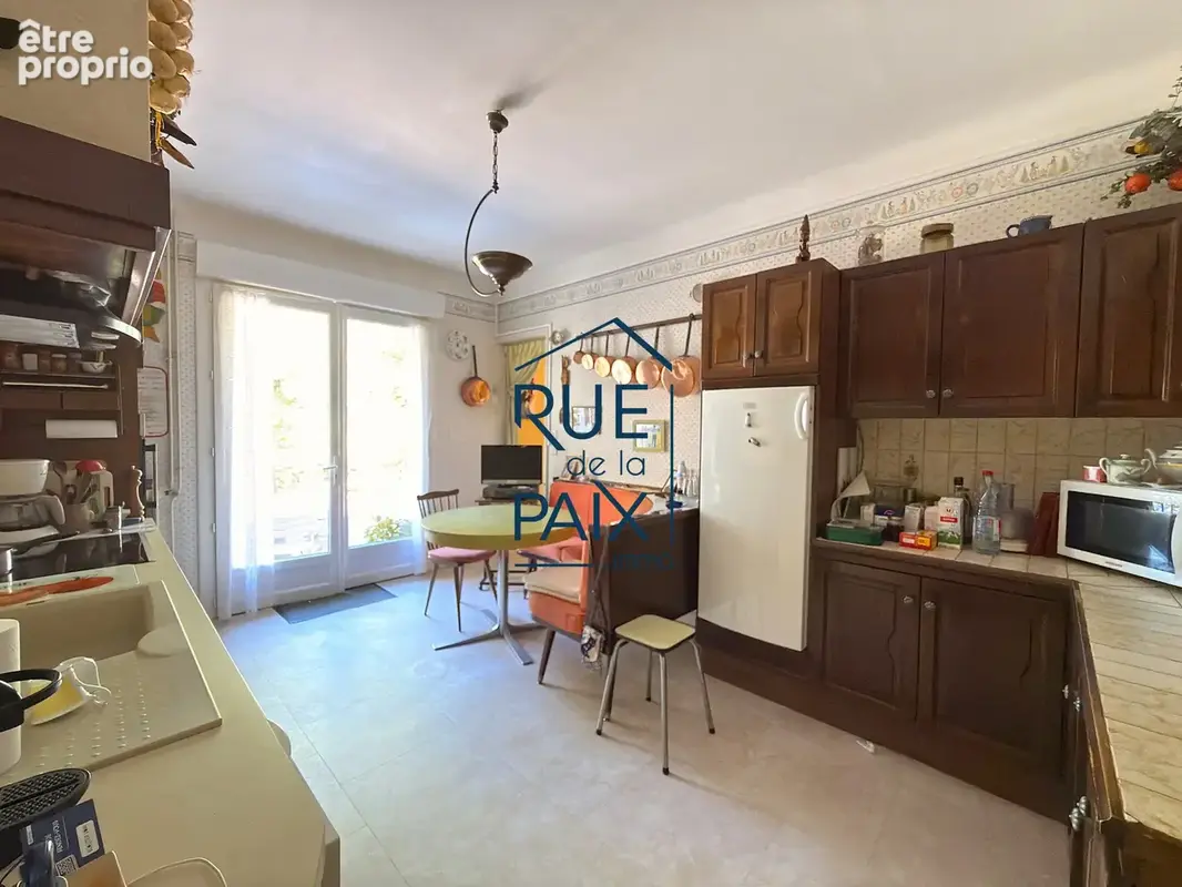 Maison 7 pièces 277 m² à vendre à Cenon-Sur-Vienne (86530) - photo 4