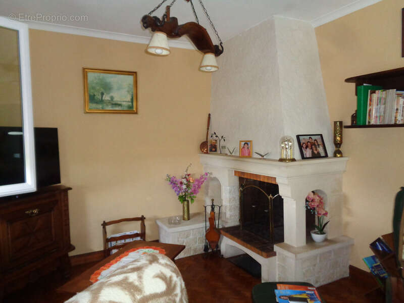 Maison à PONS