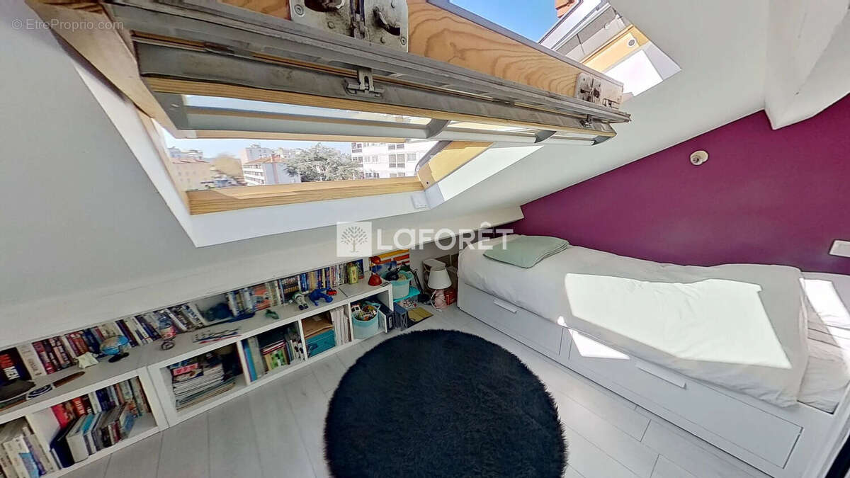 Appartement à LYON-8E